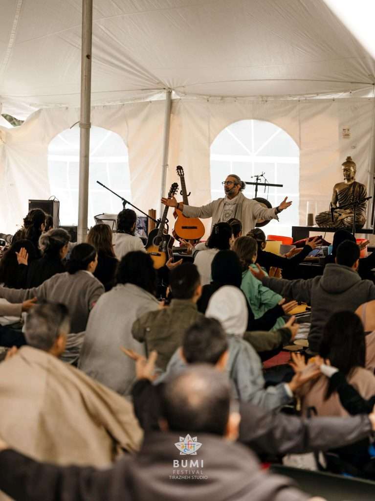 Earth Stage Bumi Festival Shervin Boloorian - sound healing